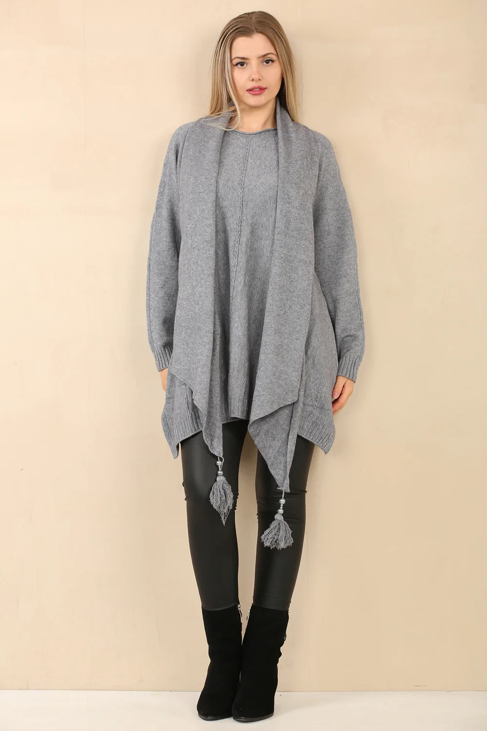 PATTERN TASSEL SCRAF OVERSIZED JUMPER
