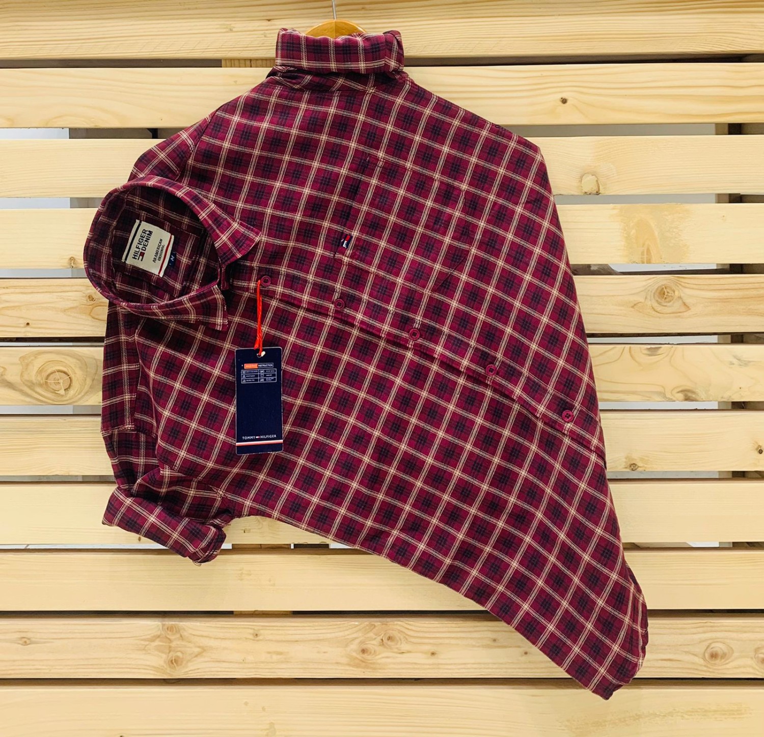 TOMMY BRAND FULL SLEEVE CHECK SHIRTS