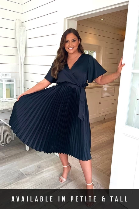 Pleated Wrap Midi Dress Black