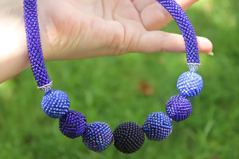 Blue choker necklaces for women, beaded ball bonbon choker for her, seed bead bold necklaces, bridesmaid collar necklace