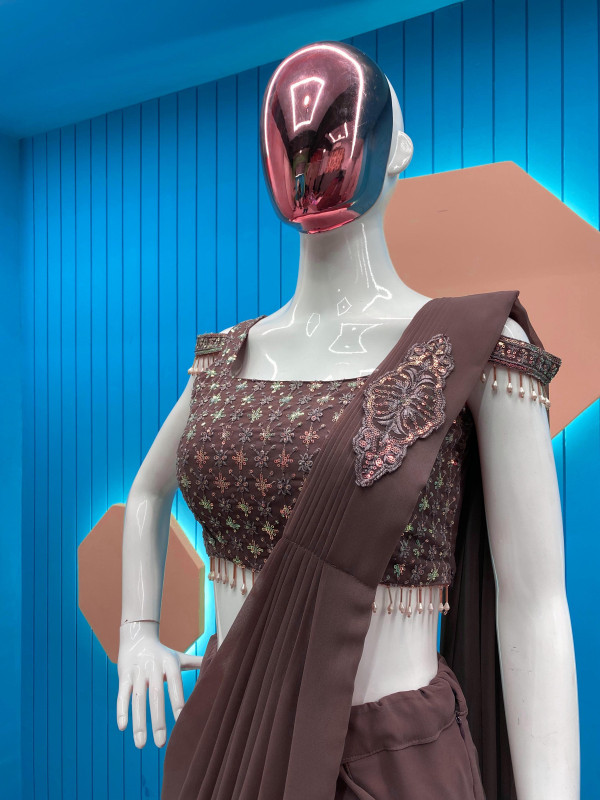 TRENDING STYLE NEW FANCY READY TO WEAR FAUX GEORGETTE SEQUENCE PATCH WORK SAREE AND FULLSTITCHED BLOUSE ?