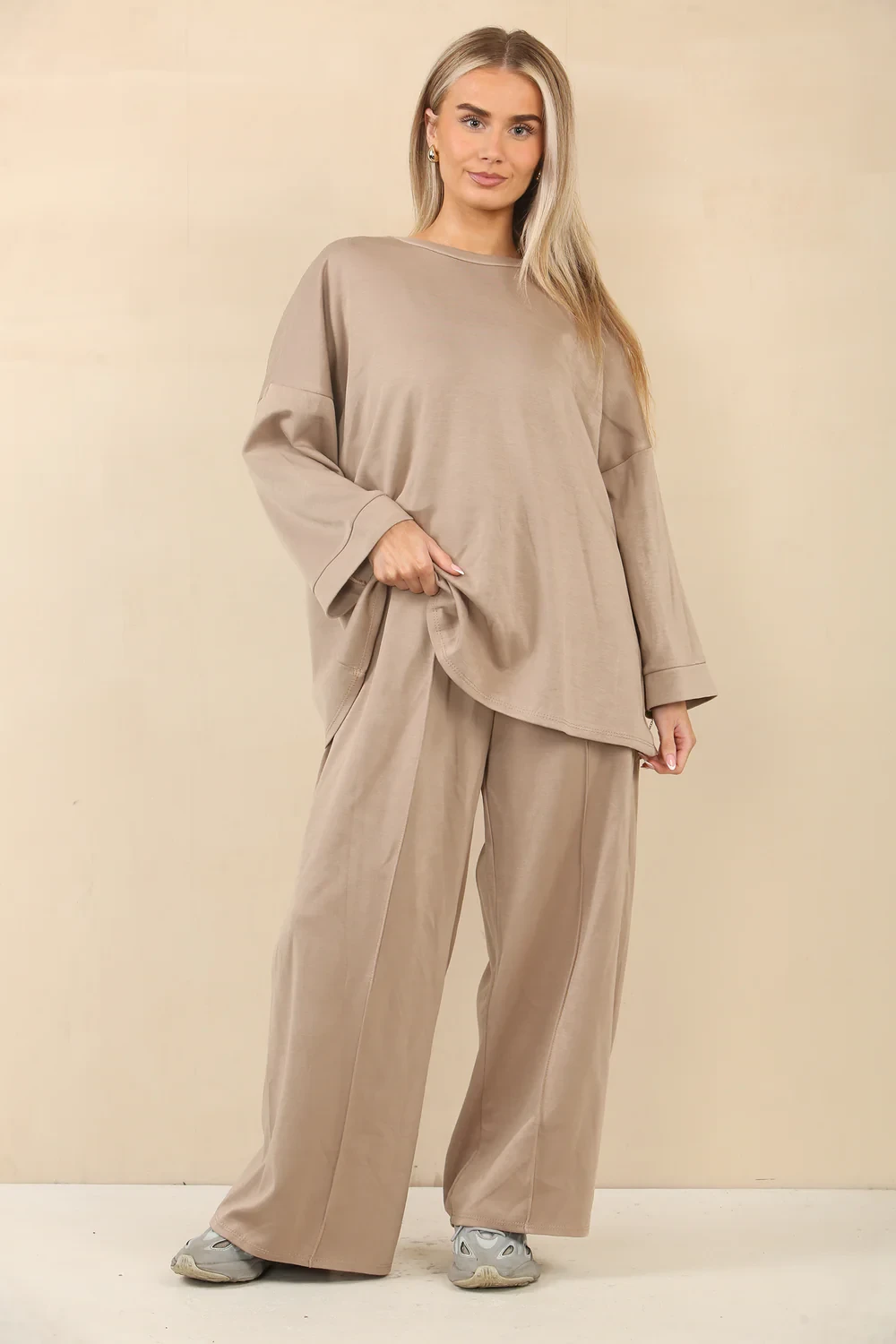 OVERSIZED BASIC LOUNGEWEAR