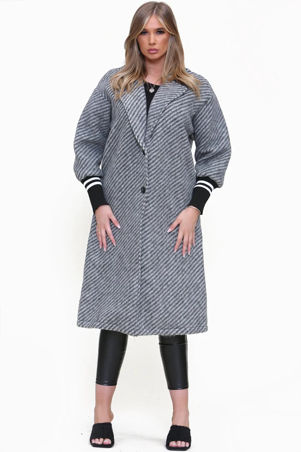RIB SLEEVE PATTERN COAT