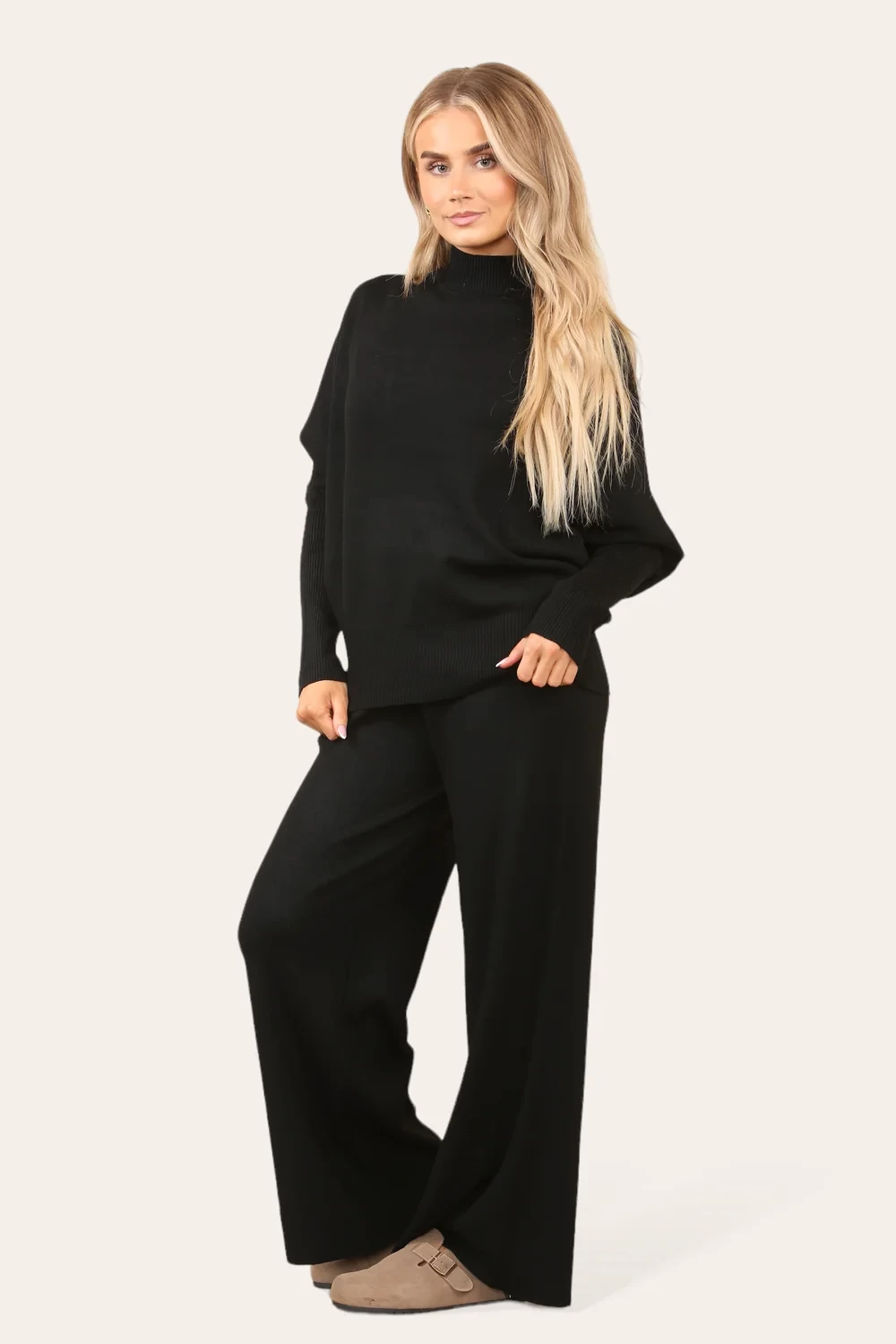HIGH NECK KNITTED LOUNGEWEAR - BLACK