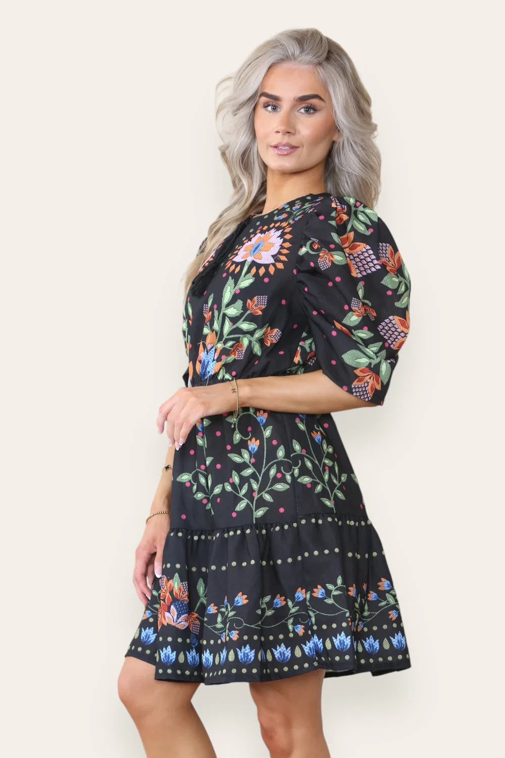 FLORAL DRESS - BLACK
