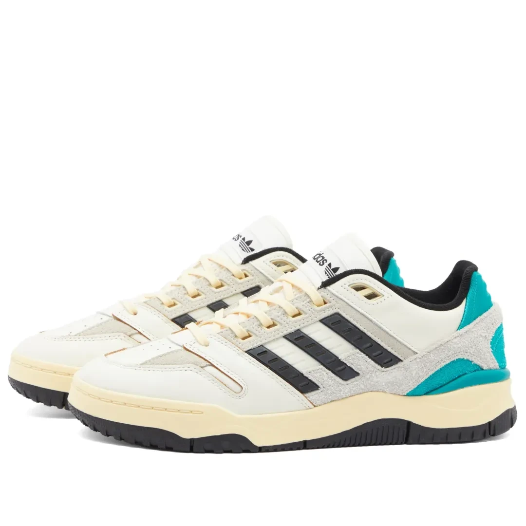 Adult’s Adidas ‘Artillery 24’ Trainers Off White Color For Adults