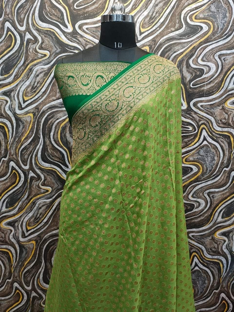 fancy saree contrast rich pallu_2