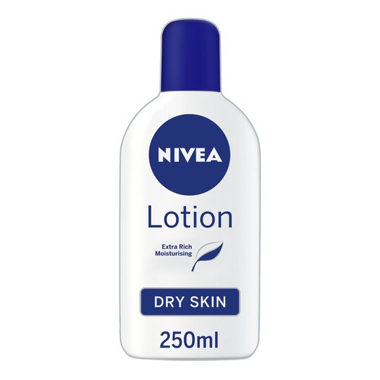 NIVEA LOTION DRY SKIN WHITE - 250ML