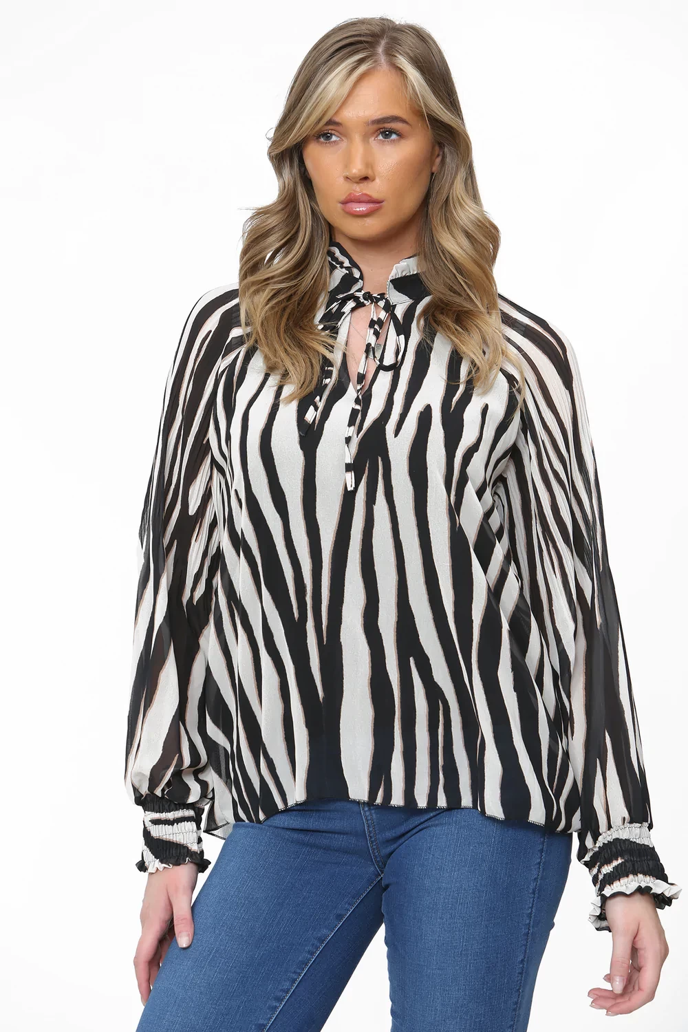 ZEBRA PLEATED SLEEVE BLOUSE