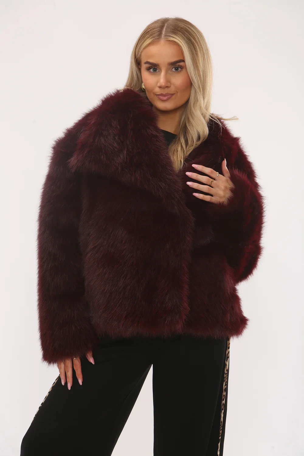 FAUX FURR COAT