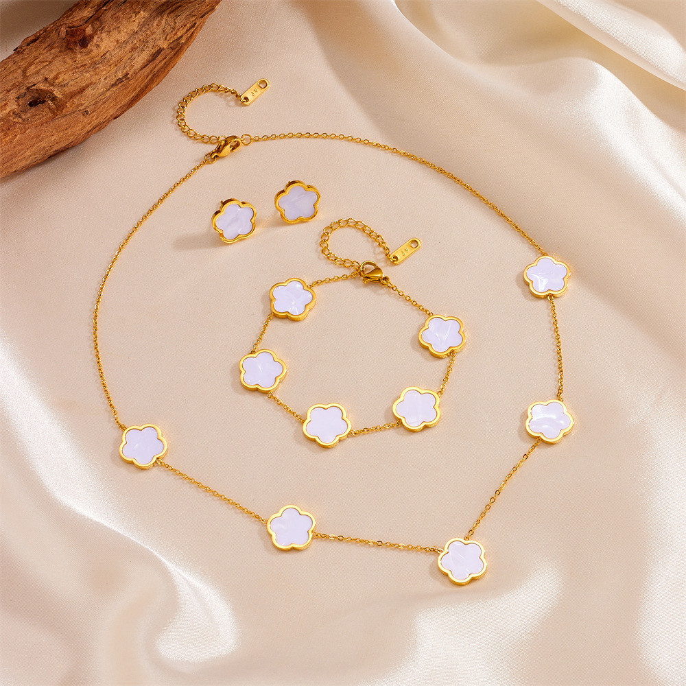 Sweet Minimalist Classic Style Pork Belly Stainless Steel 18K Golden Cut White Shell Set